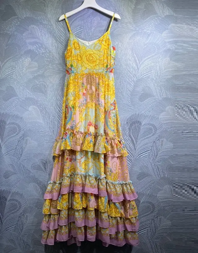 Bohemian Beach Long Dress 2022 Summer Designer Clothing Women Vintage National Prints Cascading Ruffle Sexy Long Maxi Dress