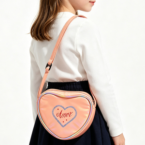 Cadeau d'anniversaire et de Noël, mini sac à main holographique en forme de cœur pour filles, sac bandoulière esthétique iridescent, cadeau de fête personnalisé - Product Image 2