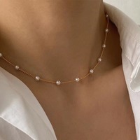 Nouveau collier ras du cou polyvalent en perles personnalisées à la mode pour femmes