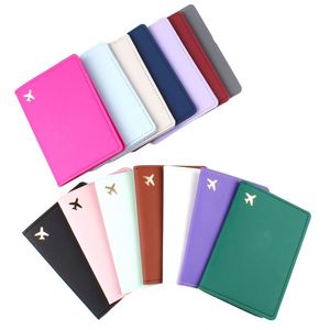 Funda de Pasaporte Personalizada de Cuero PU con Diseño de Avión en Blanco y Negro, Venta al por Mayor para Hombres y Mujeres, Porta Tarjetas de Visita - Product Image 2