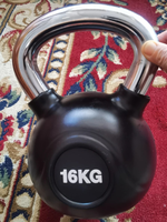 Kettlebell en acier massif recouvert de caoutchouc, équipement de fitness pour la maison et la salle de sport pour l'entraînement de la force des hanches