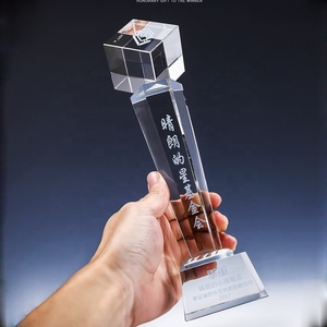 Creative <strong>Crystal</strong> <strong>Rubik's</strong> <strong>Cube</strong> Blank Trophy Authorized Brand Competition Outstanding Employees Company Year-End Award Trophy - Product Image 4
