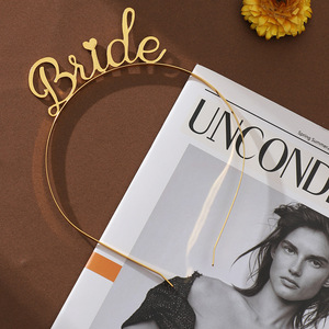 Invitados DE BODA europeos americanos tocado de niña de las flores amor novia aleación letra corona diadema decoración de fiesta conjunto-venta al por mayor - Product Image 3
