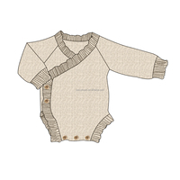 Vente en gros Grenouillère festonnée bleue pour bébé Ensemble de luxe neutre Body pour nouveau-né Tenue de Coming Home en tricot pour bébé