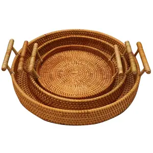 Wholesale New Products 100% Handmade Natural Eco-friendly Hotel Kitchen Rattan Serving Basket Tray with Handles