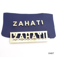 Petit logo en métal pour sac, logo personnalisé, étiquette en métal doré clair, accessoires pour sac
