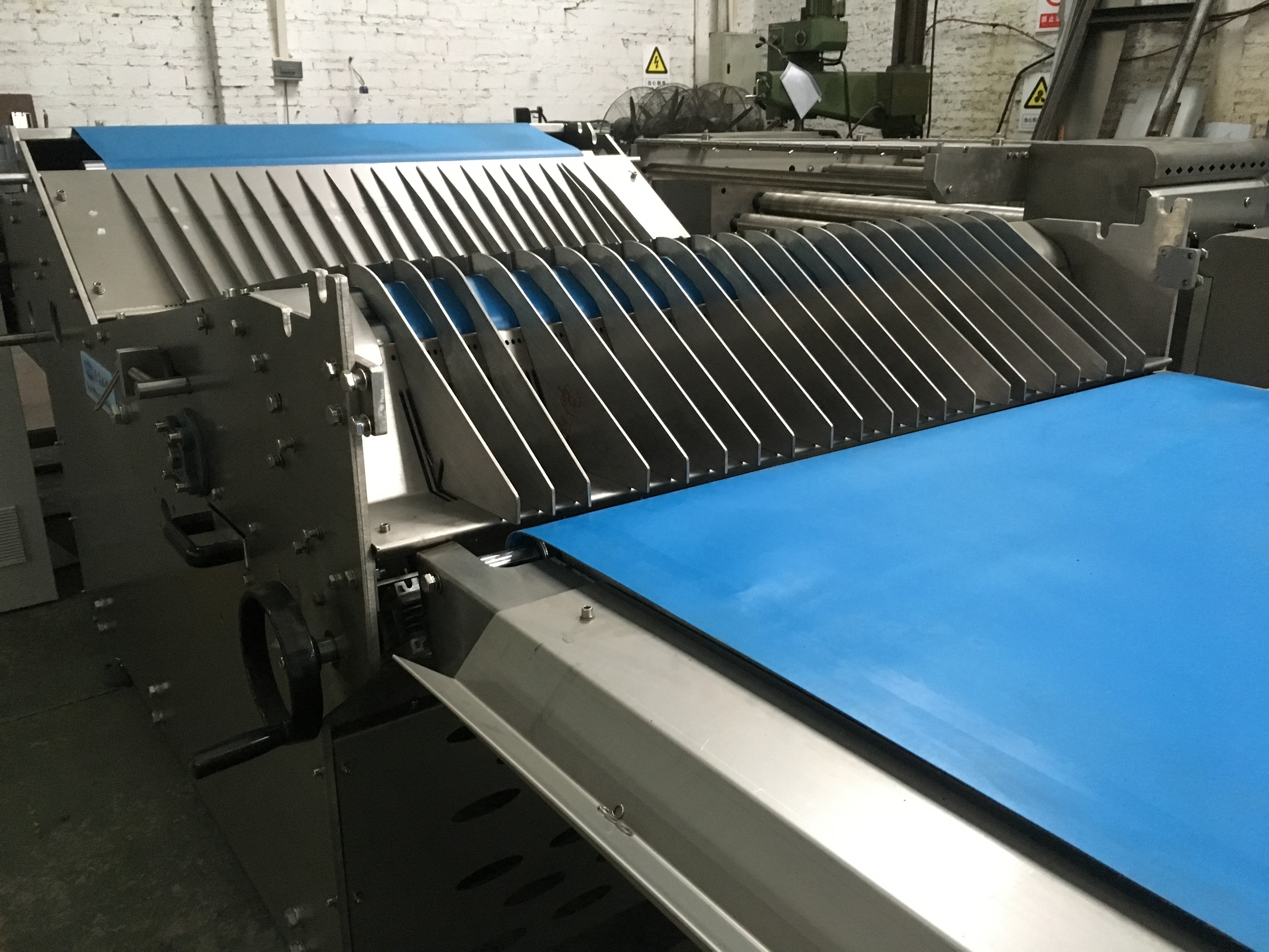 Skywin Gerbeurs Biscuits Machine Automatique Étoile Roue Empileur Cookie Machine D'empilage