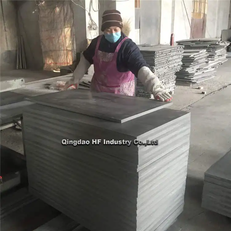 PVC Material Plástico Pallet 6 anos tempo combinando com Cimento Bloco Que Faz A Máquina de tijolo de concreto máquinas palete
