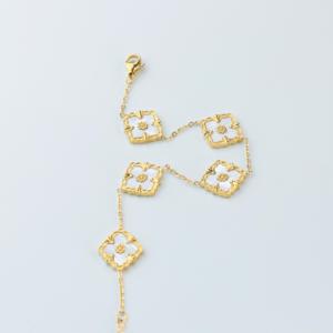 Pulsera de Acero Inoxidable con Baño de Oro de 18K para Mujer, Impermeable, Antideslustre, con Diseño de Trébol, Flor de la Suerte, Serpiente y Eslabones Cubanos, Joyería - Product Image 1