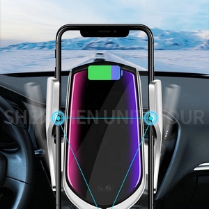 Livraison gratuite Auto Clamp Air Vent Support de téléphone de voiture 10W Charge rapide Capteur infrarouge universel <span class=keywords><strong>Chargeur</strong></span> de voiture sans fil R1 R2 OTP PD - Product Image 6