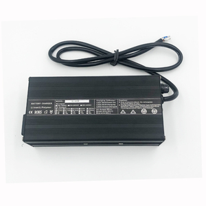 DL400 12V <span class=keywords><strong>24V</strong></span> 48V 60V 20a 12a 8a 6a <span class=keywords><strong>5a</strong></span> <span class=keywords><strong>Cargador</strong></span> de batería Bicicleta eléctrica Vehículo utilitario Carrito de golf <span class=keywords><strong>Cargador</strong></span> de cortacésped - Product Image 2