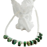 Turquoise naturelle et coquille blanche collier de pierres précieuses hommes surfeur tour de cou plage bijoux à la mode cadeau