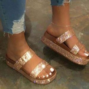 <span class=keywords><strong>2020</strong></span> Muffin fond épais sandale pour femmes nouveau <span class=keywords><strong>talon</strong></span> plat diamant pantoufles pour femmes - Product Image 1