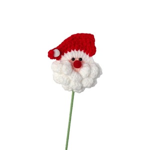Bouquet de Noël fini, tricoté à la main, transfrontalier, en fil de coton, avec branche florale Père Noël et noisette de Sibérie, pour décoration - Product Image 5