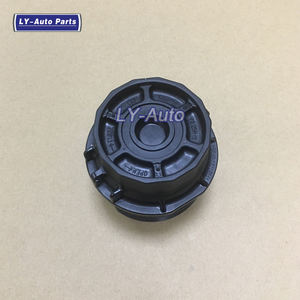 Couvercle de boîtier de filtre à huile <span class=keywords><strong>moteur</strong></span> pour <span class=keywords><strong>Toyota</strong></span> pour Corolla pour Rav4 pour Lexus pour Scion OEM 15620-37010 1562037010 - Product Image 1