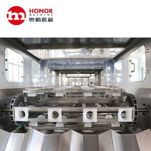 Machine de remplissage automatique de bouteilles en <span class=keywords><strong>plastique</strong></span> de 5 18 19 <span class=keywords><strong>litres</strong></span>, machine de remplissage de bouteilles d'eau minérale - Product Image 4