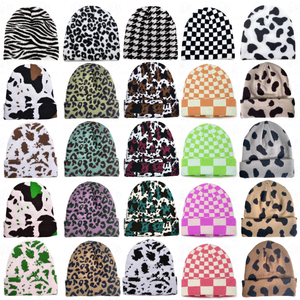 Bonnet de <span class=keywords><strong>ski</strong></span> unisexe à carreaux imprimé vache, motif damier, bonnet tricoté doux et chaud pour <span class=keywords><strong>homme</strong></span> - Product Image 2