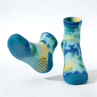 Chaussettes de yoga antidérapantes, respirantes et antibactériennes pour la cheville, échantillon gratuit, pour studio et cours de fitness, semelle en tissu éponge rembourrée, lettres personnalisables