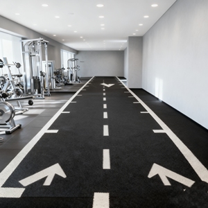 Revêtement de sol en <span class=keywords><strong>gazon</strong></span> artificiel pour salle de sport avec logo personnalisé, faible entretien, pour exercices d'agilité, studios de fitness, applications commerciales de salle de sport - Product Image 4