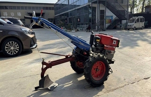 Macchinario Agricolo Facile da Usare ed Altamente Efficiente, Trattore Motociclistico a Due Ruote Motrici con Ripper - Product Image 5