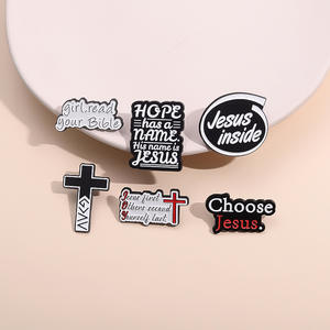 Custom Christen Religieuze Broches Bewaart Vintage Emaille Pinnen Kruis Vorm Metalen Revers Badges Voor Kinderen Vrienden - Product Image 2