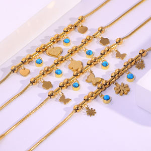 Vente de gros Bijoux en acier inoxydable 18 plaqué or Personnalité féminine Bracelet en acier inoxydable Os de serpent Accessoires pour femmes - Product Image 2