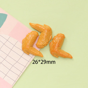 Simulation miniature cuisses et ailes de poulet frit bricolage en plastique Playhouse scène ornements pour bijoux maison de poupée jouets en résine - Product Image 6