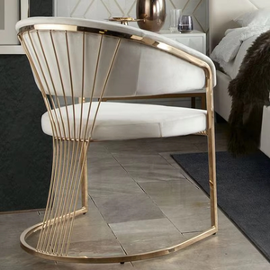 Chaise de <span class=keywords><strong>salle</strong></span> <span class=keywords><strong>à</strong></span> <span class=keywords><strong>manger</strong></span> en velours nordique, mobilier d'intérieur de luxe, fauteuils de restaurant, chaises de loisirs en acier inoxydable doré pour <span class=keywords><strong>salle</strong></span> <span class=keywords><strong>à</strong></span> <span class=keywords><strong>manger</strong></span> - Product Image 1