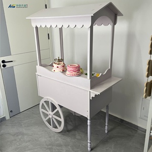 Vente en gros de chariots à bonbons de mariage en bois et PVC chariots décoratifs élégants artisanat en bois pour décorations murales de fête et de mariage