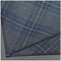 Tissu en laine mérinos mélangée jacquard à carreaux et rayures, 40%W 50%P 10%PTT, pour costumes et tenues décontractées