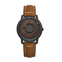 Reloj de Pulsera Magnético Creativo Maglev Sin Manecillas, Personalizado OEM, Nuevo, de Cuero Genuino y Madera de Sándalo para Hombre, Venta al Por Mayor