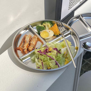 Plato Dividido de Acero Inoxidable Grabado, Apto para Microondas, para Camping, 9 Pulgadas, Control de Porciones para Adultos y Niños Pequeños, <span class=keywords><strong>Dieta</strong></span> Bariátrica y Diabética - Product Image 4