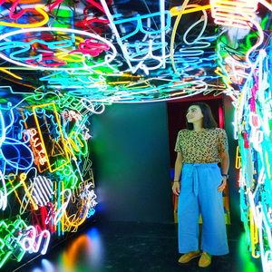 Điện Tử Không Thể Phá Vỡ Không Thấm Nước Rgb <span class=keywords><strong>Led</strong></span> Neon Đăng Vàng Chữ Wedding Backdrop Acrylic Đăng Cho Trang Trí Nội Thất - Product Image 5