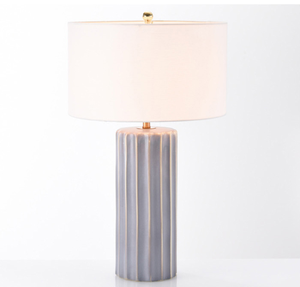 Lampe de table minimaliste en métal gris avec abat-jour cylindrique en tissu – Décoration moderne pour salon, chevet, villa, hôtel, maison, bibliothèque, bureau d'étude - Product Image 4