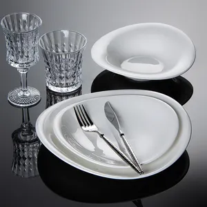 Nordic White Ceramic Catering Plates Irregular Shape Dinner Dishes Set Tableware Porcelain Hotel Restaurant Dishes Plates