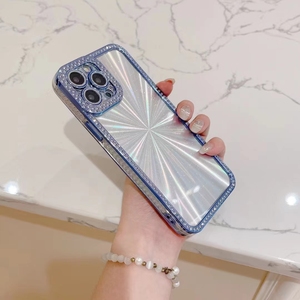 Design de luxe en gros pour <span class=keywords><strong>IPhone</strong></span> 15pro couverture de téléphone portable souple Tpu dégradé gravure laser Bling étui de téléphone <span class=keywords><strong>holographique</strong></span> - Product Image 5