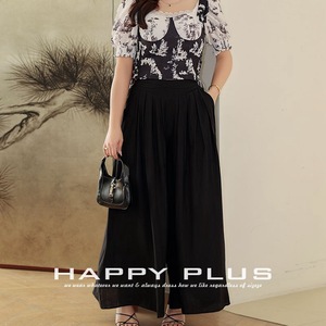 Falda Larga Plisada de Cintura Alta Happy Plus, Negra, de Nailon, Talla Grande, Holgada y Moderna para Mujer, N8902 - Product Image 1