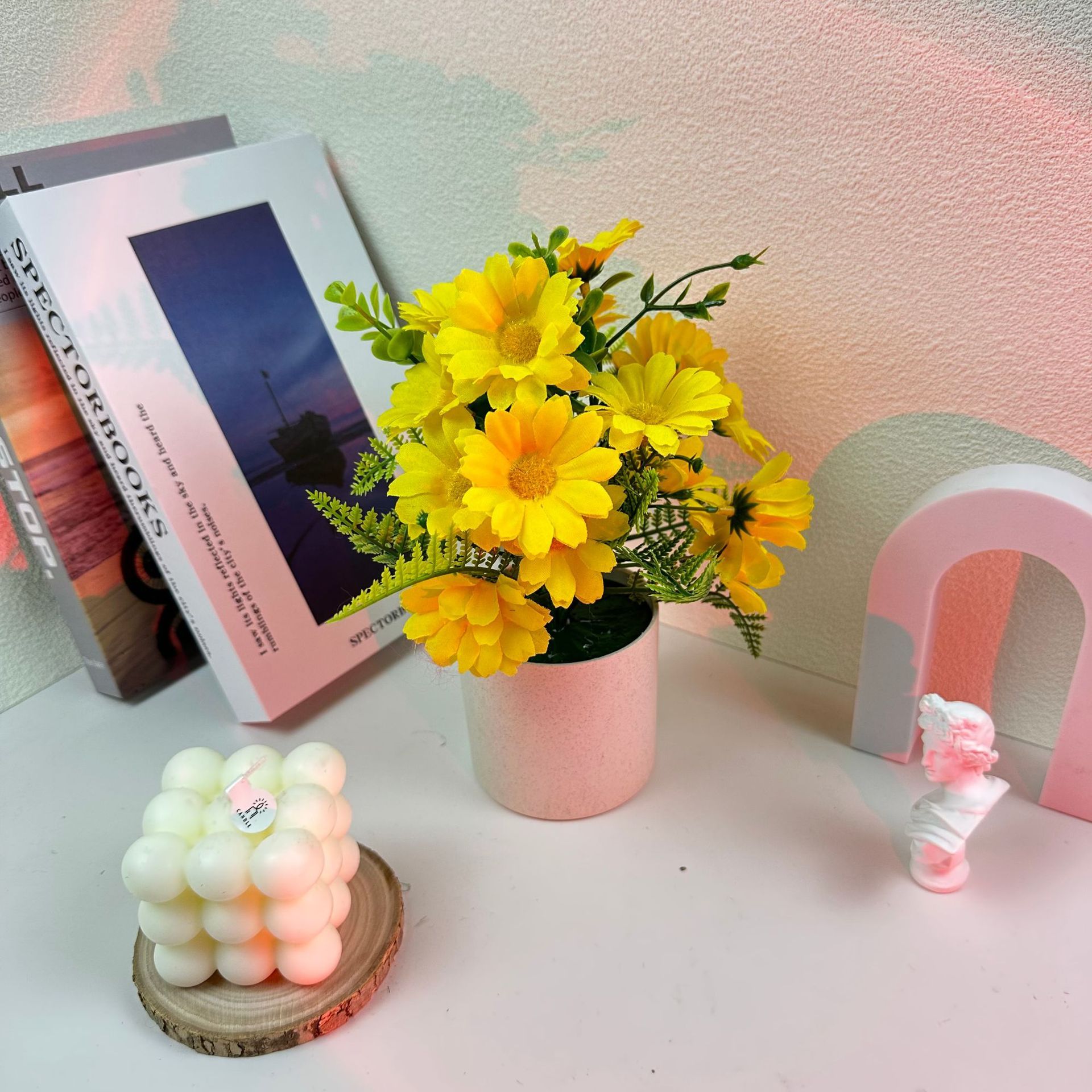 Daisy Style B, Pot blanc
