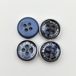 Nhà Máy bán hàng bán buôn Logo UV mạ thời trang chất lượng cao nhựa Vòng 4 lỗ người đàn ông áo sơ mi nút - Product Image 5