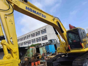 Excavatrice d'occasion 20 tonnes d'origine japonaise Komatsu PC240 PC220 PC240 Excavadora Usada à prix avantageux à vendre - Product Image 5