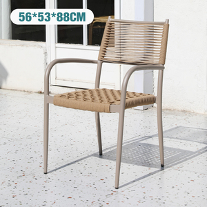 Ensemble de salle à manger d'extérieur moderne et durable avec coussins imperméables, table en bois et chaises en rotin - Product Image 6