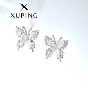 Pendientes de tuerca <span class=keywords><strong>Xu</strong></span> Ping de aleación de cobre con circonitas blancas, chapados, ligeros, de lujo, versátiles y de alta gama para mujer - Product Image 1