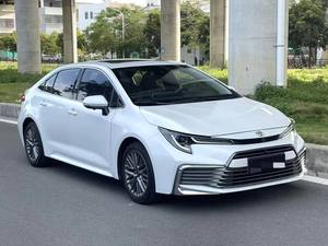 Toyota Levin <span class=keywords><strong>GT</strong></span> 2.0 Luxury CVT <span class=keywords><strong>Auto</strong></span> 2023, Sedán Japonés Usado, Diseño Moderno y Confort Premium - Product Image 2
