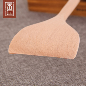 Espátula de cocina de madera con mango largo sin pintar para uso en la cocina, solo lavar a mano - Product Image 3