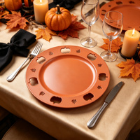 Assiette de Présentation Orange Luxe et Élégante en Plastique Durable Non Toxique de 33 cm avec Découpes Citrouille pour Usage Domestique, Mariages, Halloween et Récolte