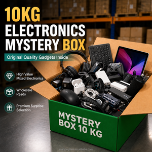 Projecteur 4K Home Cinéma <span class=keywords><strong>PS5</strong></span> Mystery Box 10 KG Déstockage Lots Mixtes Fournisseur de Vente au Détail Faible MOQ Offre Spéciale - Product Image 3