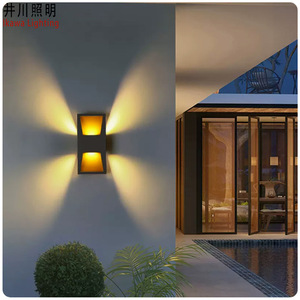 Lámpara de Pared Exterior Impermeable GP-B172 de 10W con Cuatro Luces para Balcón y Pasillo - Product Image 2