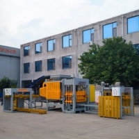 Machine à fabriquer des blocs hydrauliques automatiques 8-15 pour les projets de construction au Kazakhstan