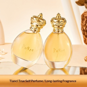 Perfume floral clásico para mujer disponible en fragancia ligera y fuerte de larga duración - Product Image 3