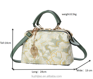 Bolsos de Hombro Cruzados de Gran Capacidad con Bordado de Moda 2026 para Mujer, con Diseño Simple de Cierre de Cremallera y Cadena - Product Image 3